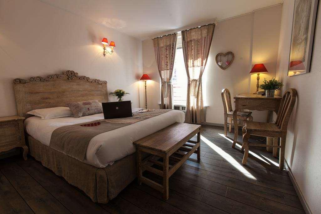Brit Hotel Bristol Montbeliard Centre Pokoj fotografie
